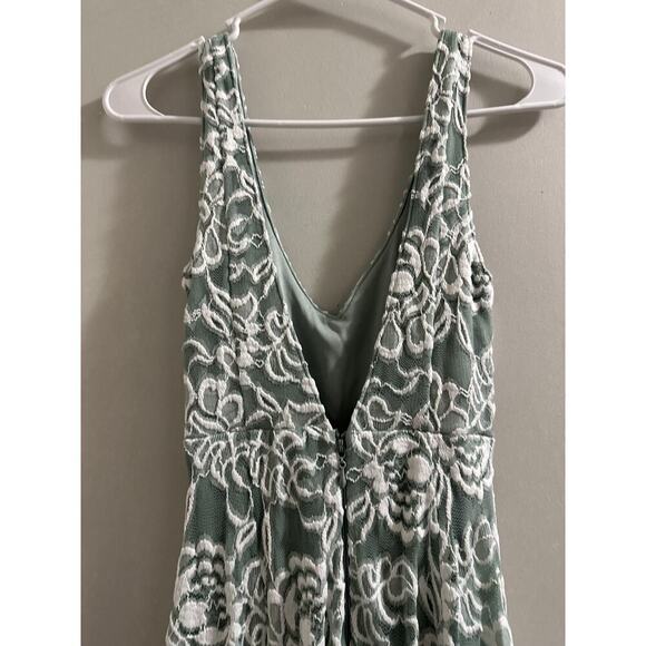 Show Me Your‎ Mumu Jenn Maxi Dress Green Lace size XXS New - Picture 7 of 10